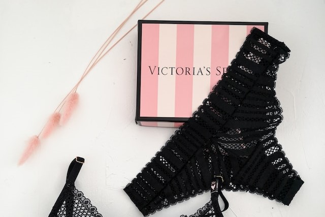 PINK Victoria's Secret, Other, Vs Bralette Size Chart