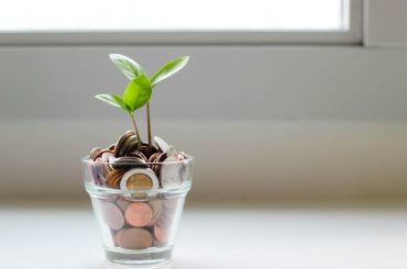 Dividend Policy: Meaning | Types | Factor Affecting | Examples