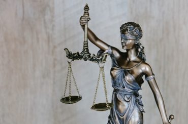 Why it’s Time for Law Firms to Invest in Consulting Services