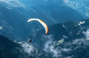 red bull marketing through sampling strategy and adventure sports