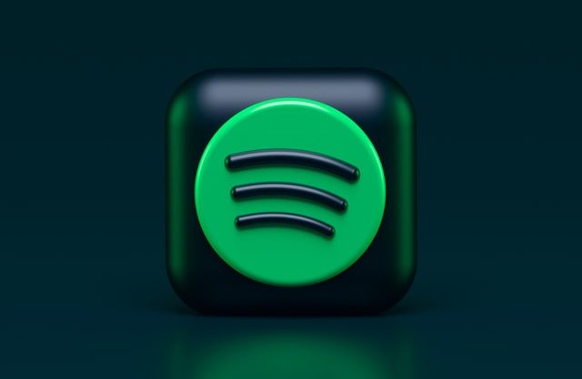 How does Spotify work and make money- Business Model?
