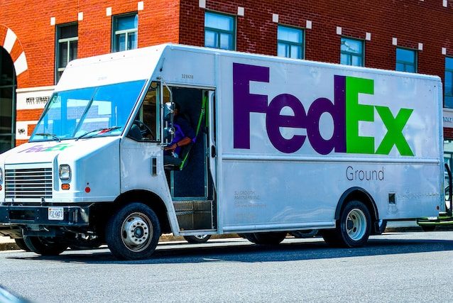 What does FedEx do, How does FedEx work